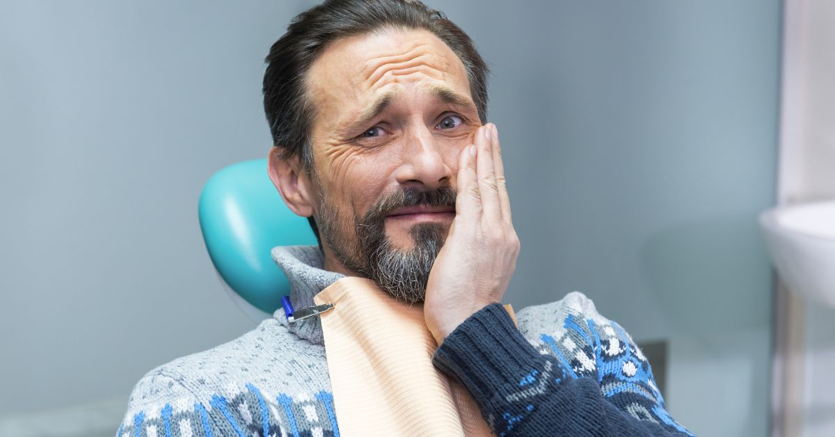 can implant be placed immediately after extraction