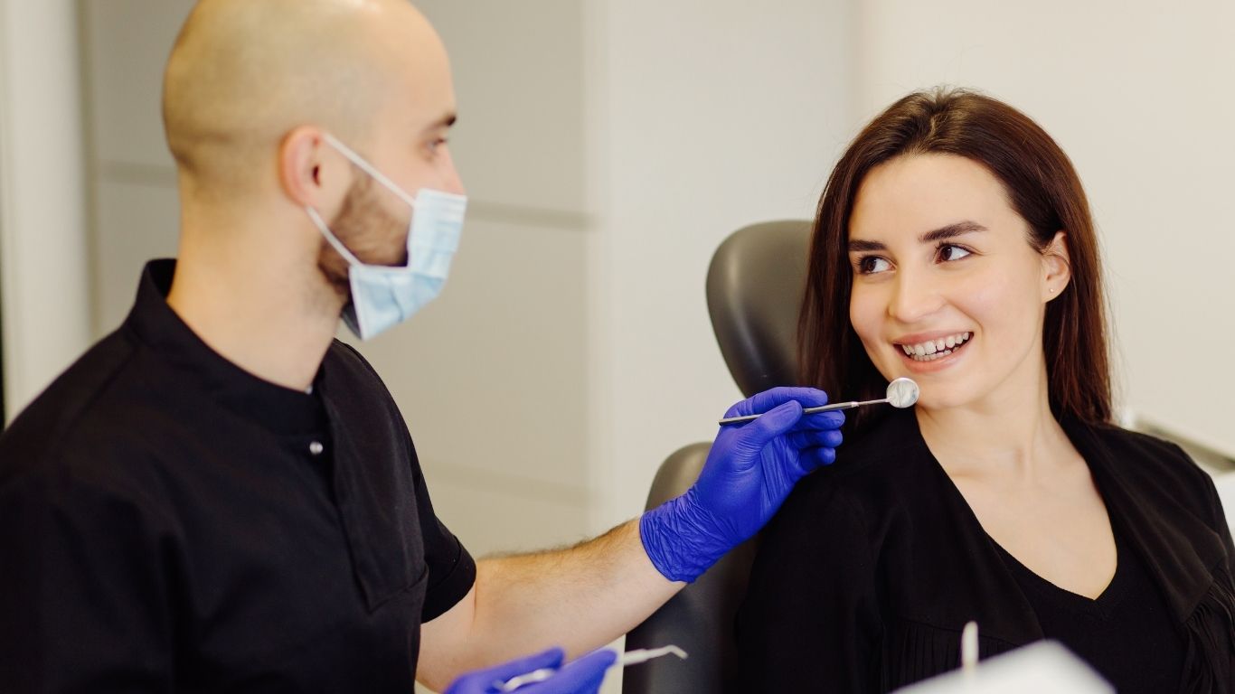 what to expect after dental implant surgery